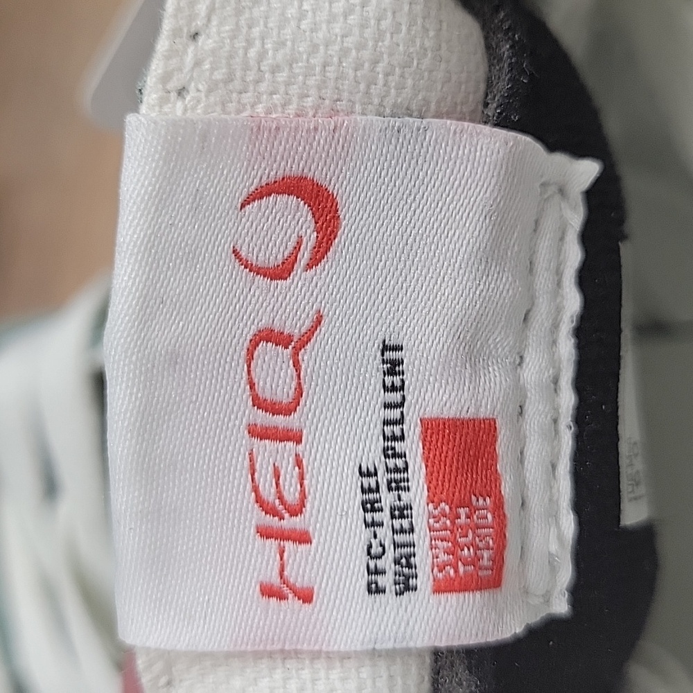 Van's SK8-Hi Brand new in the box - Picture 12 of 16